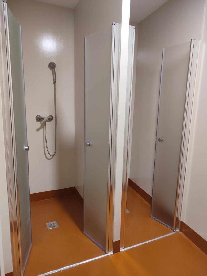 Turoqua Hostel Pontevedra Bagian luar foto