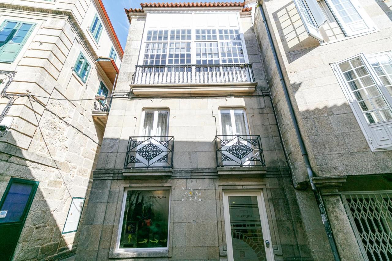 Turoqua Hostel Pontevedra Bagian luar foto
